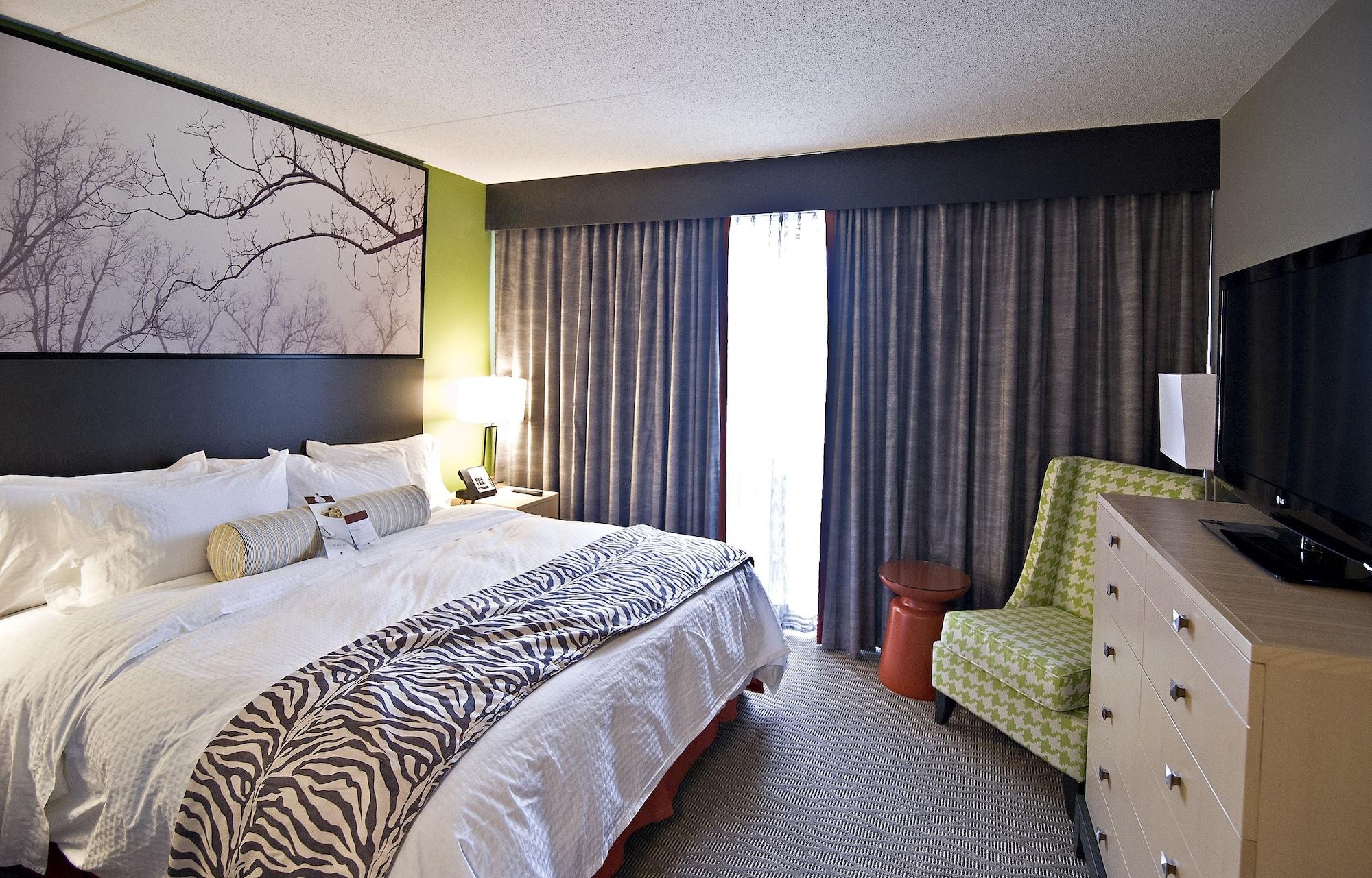 Doubletree Suites By Hilton Hotel Huntsville South Εξωτερικό φωτογραφία