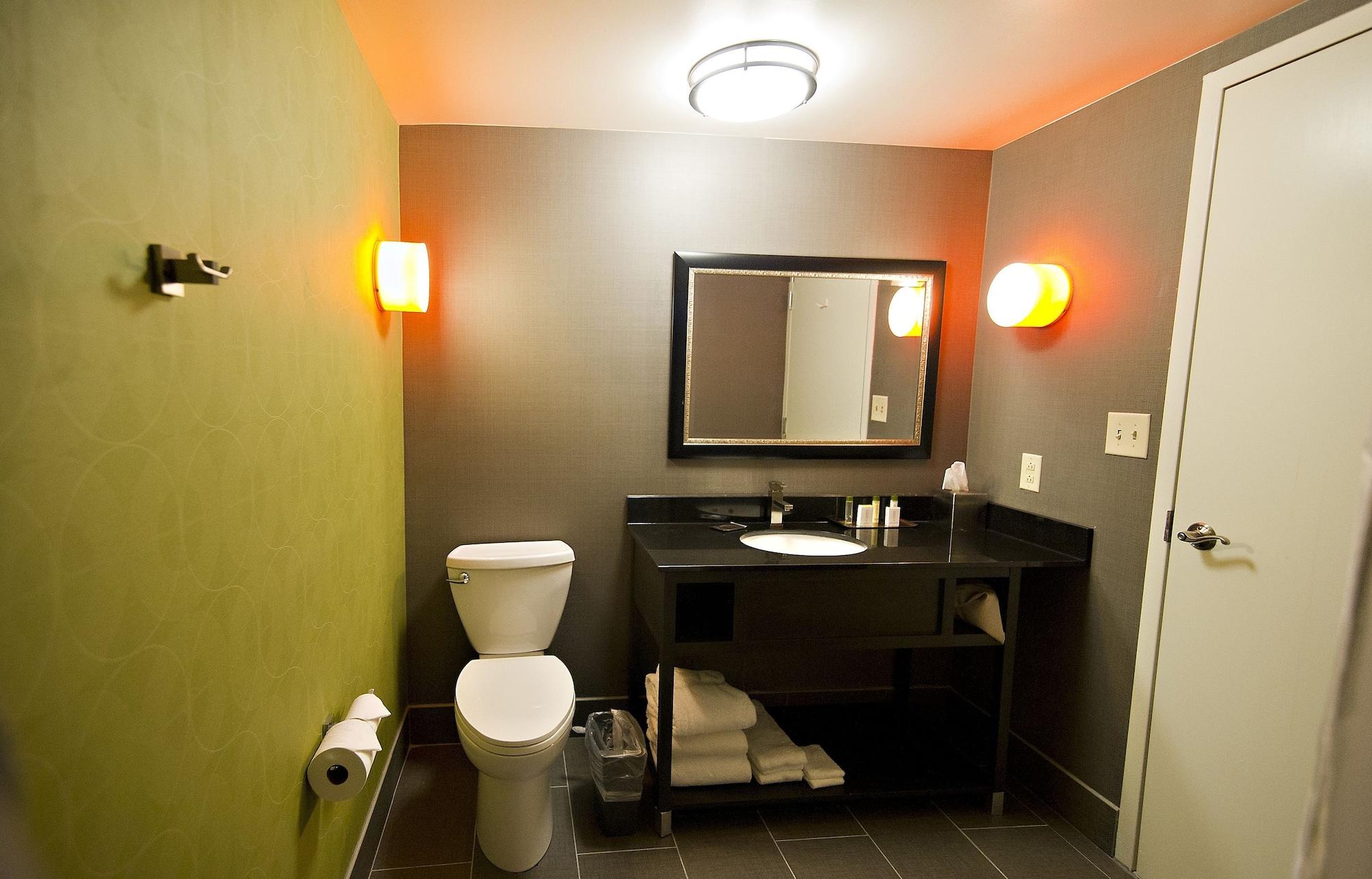 Doubletree Suites By Hilton Hotel Huntsville South Εξωτερικό φωτογραφία