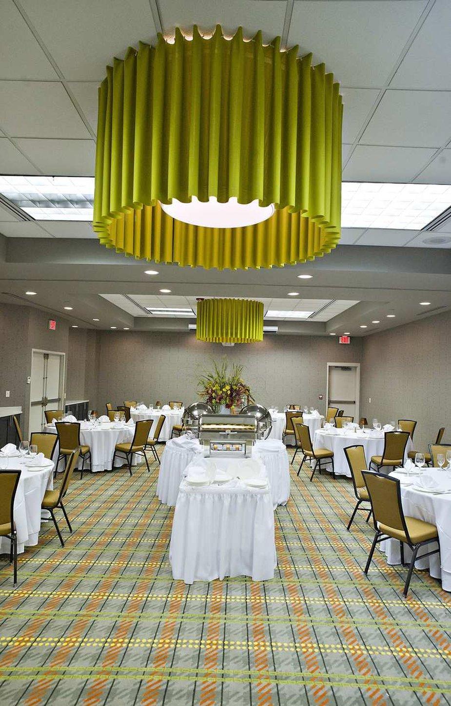 Doubletree Suites By Hilton Hotel Huntsville South Εξωτερικό φωτογραφία
